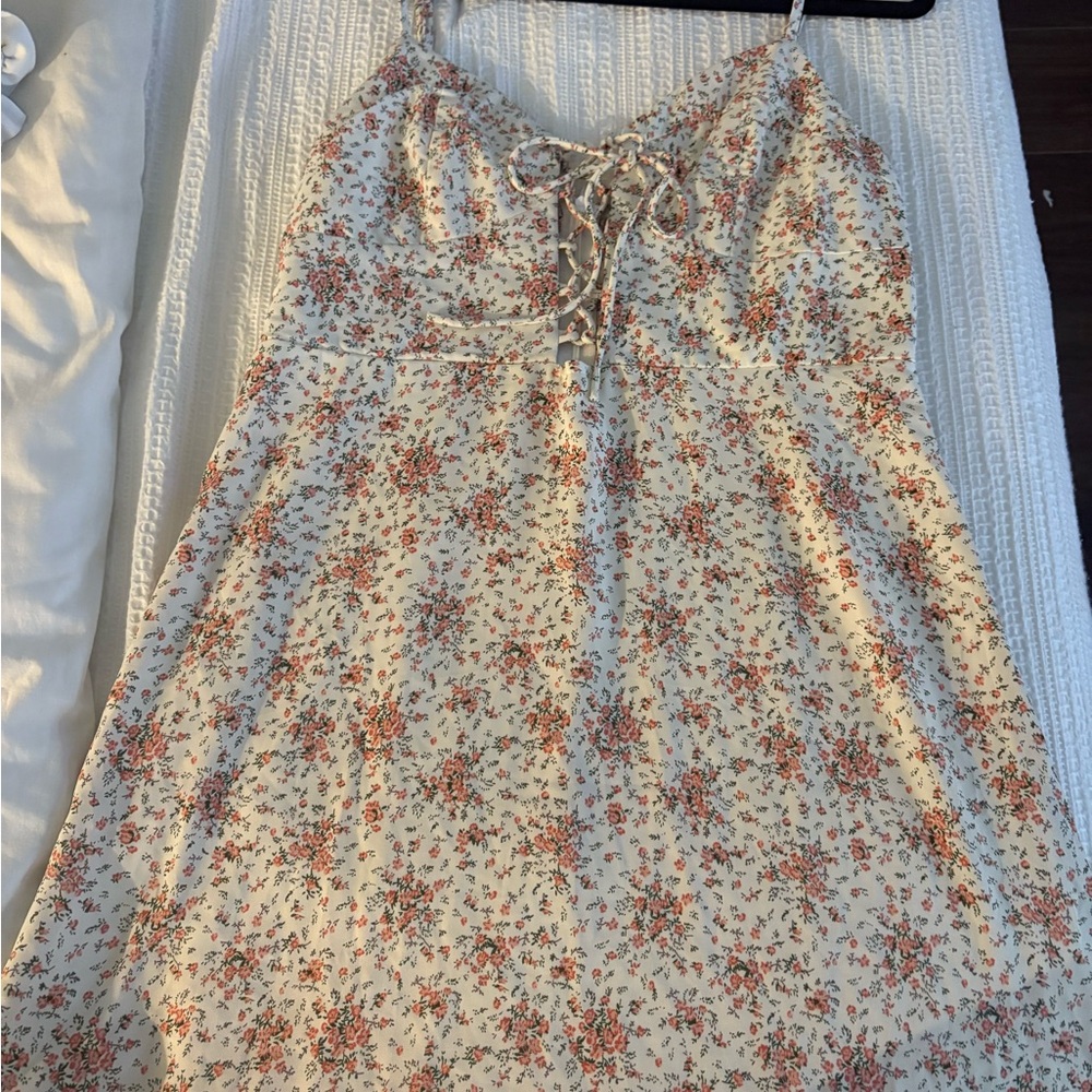 Princess Polly Floral Lace-Up Dress